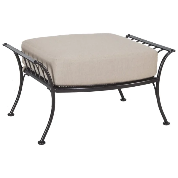 Monterra Ottoman.webp